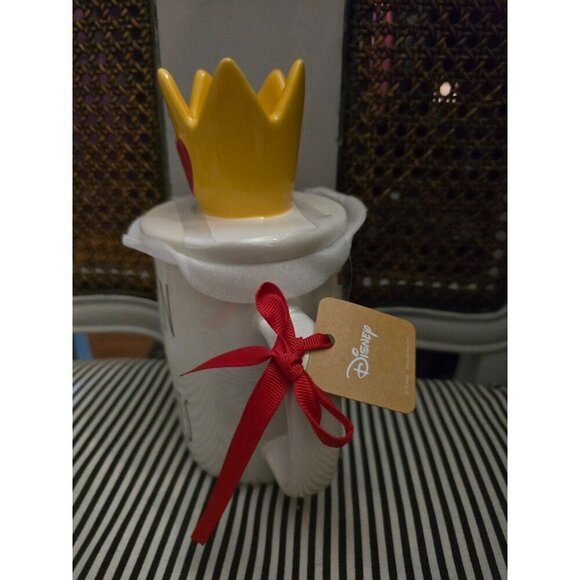 NWT Rae Dunn Disney Alice in Wonderland Queen of Hearts Mug Topper - Picture 2 of 9